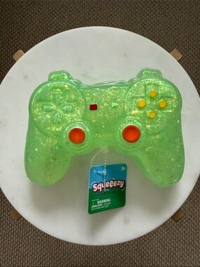 Squeeezy Game Controller - Green